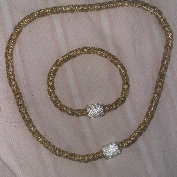 Gold rope necklace set - Picture 6 of 15